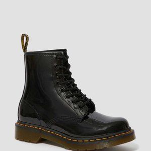 Never Worn Black Patent Docs WM 9